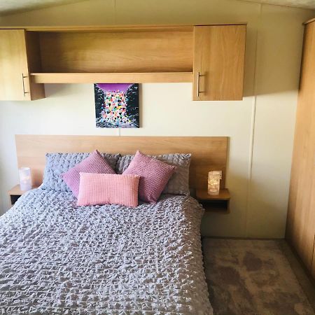 Turnberry Caravan Quiet Peaceful Location Near Golf Spas And Beaches Girvan Exterior foto